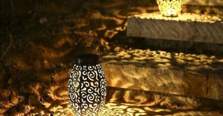 Lanterna de jardim com sessão de sombras