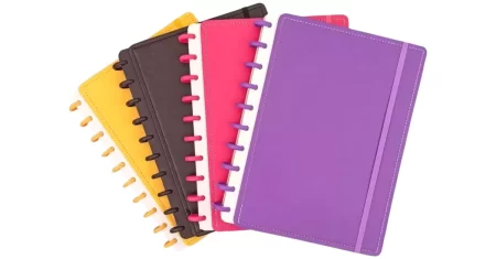 Caderno inteligente médio com capa dura sai 25% OFF