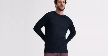 Tech T-shirt: Camiseta Insider manga longa está 28% OFF