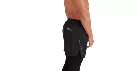 Short masculino Lupo Sport tem bolso com zíper e sai 18% OFF