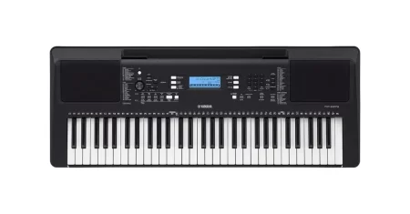 Teclado Yamaha PSR E373 com 61 teclas e 205 ritmos sai R$ 268/mês