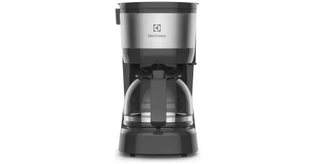 Muito barato: Cafeteira Electrolux para até 15 xícaras sai 25% OFF