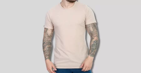 Camiseta canelada em várias cores sai 40% OFF