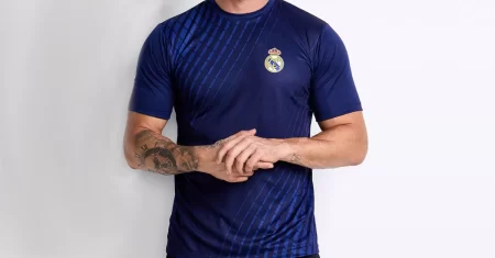 Aproveite: Camiseta do Real Madrid Dry Fit sai 16% OFF
