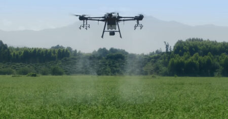 Drone Pulverizador Agrícola Agras DJI T16: vale a pena?