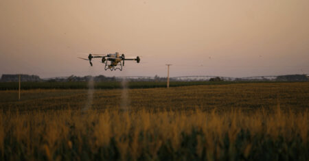 Como escolher bateria e gerador para drone agrícola