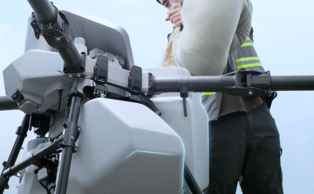 DJI Agras T100: o drone agrícola para grandes operações